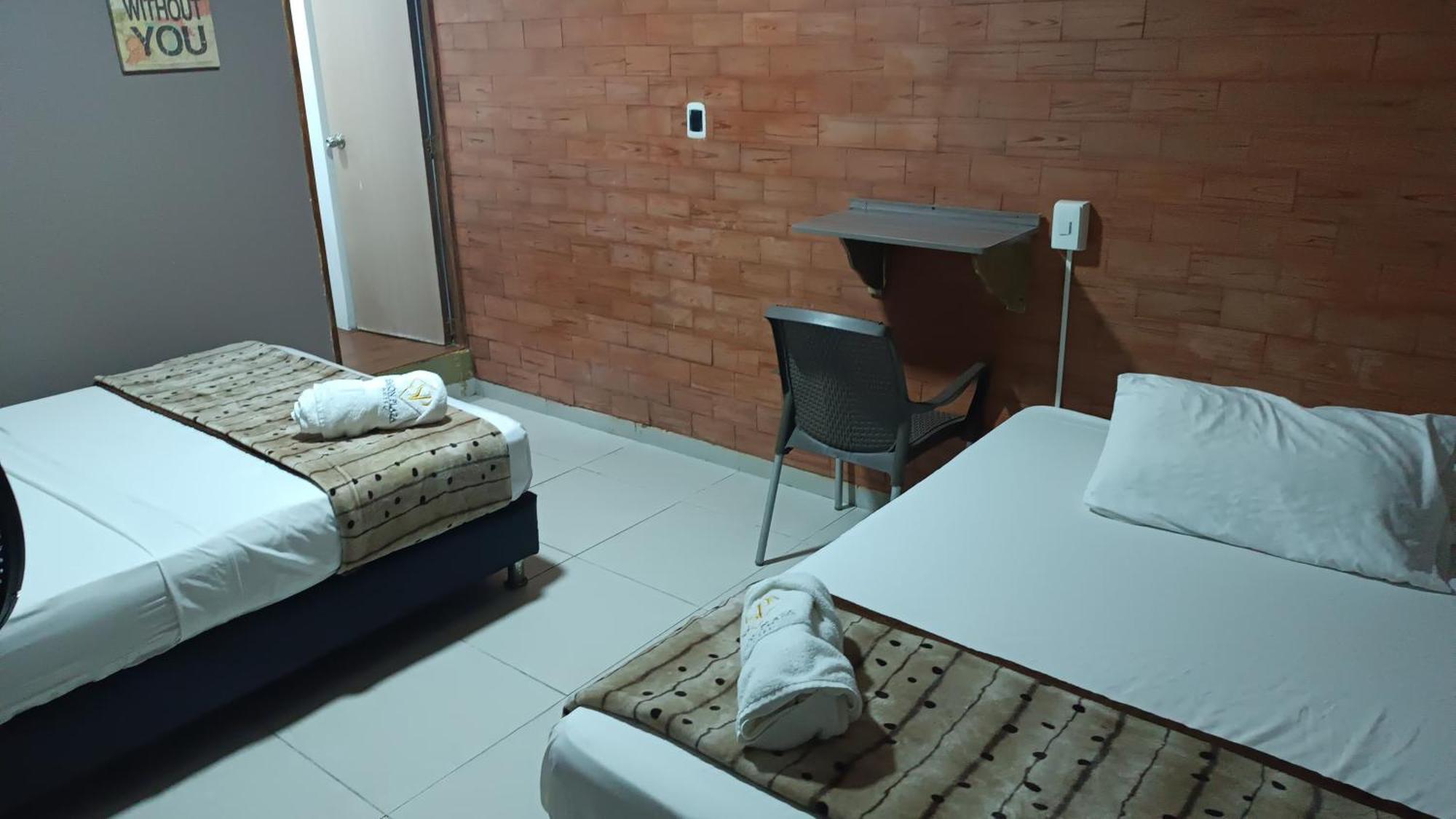Hotel Simon Plaza Pereira Dış mekan fotoğraf